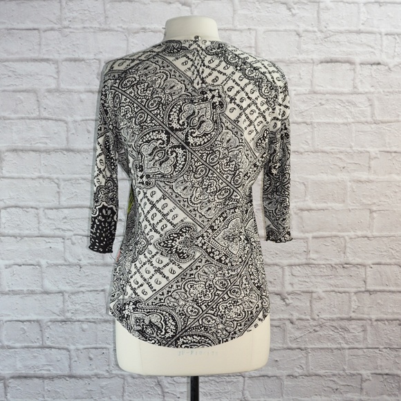 Anthropologie Tiny Floral Lacona Top *** - Picture 2 of 4